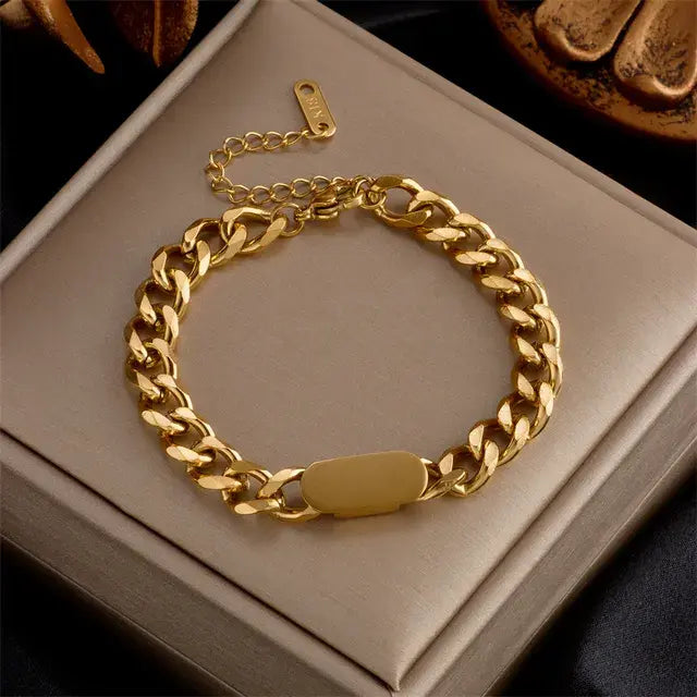 Radiant Trendsetting Bracelets (European gold variety)