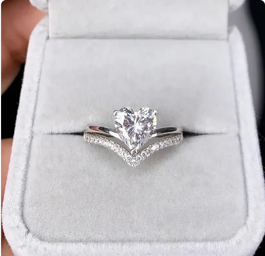 Diamondique Wedding Ring Set