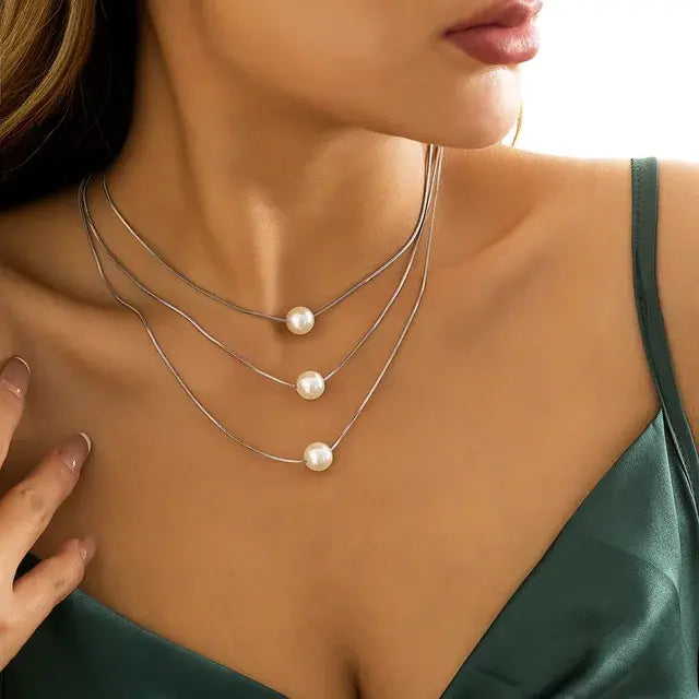 Glamorous Pearl Stacked Necklace (Variety)