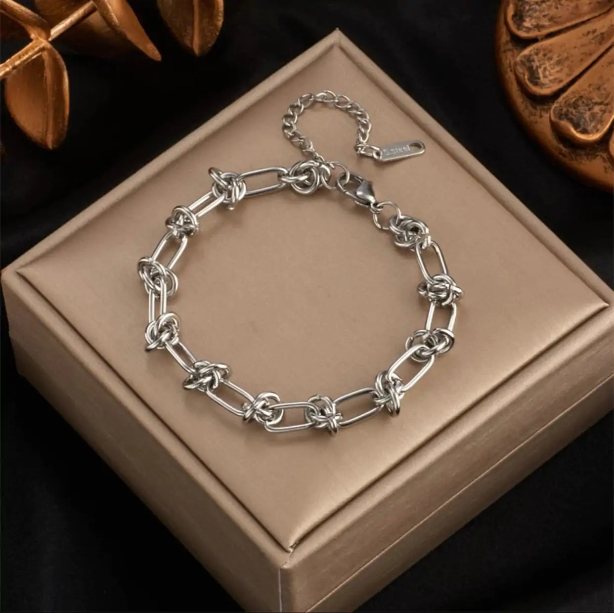 Majesty Bracelet