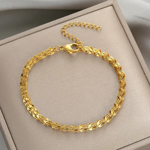 Radiant Trendsetting Bracelets (European gold variety)