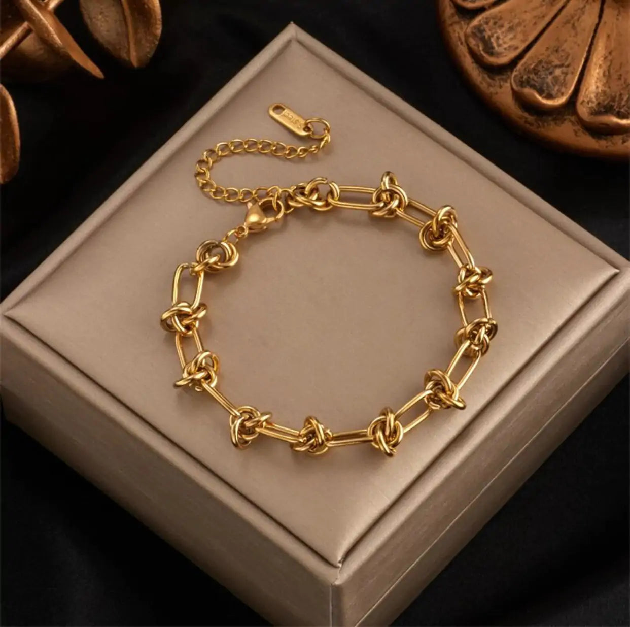 Majesty Bracelet