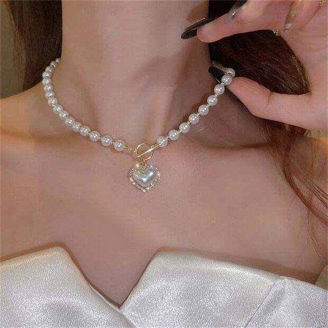 Graceful Flutter Pearl Necklace - Radiant Jewels Factory