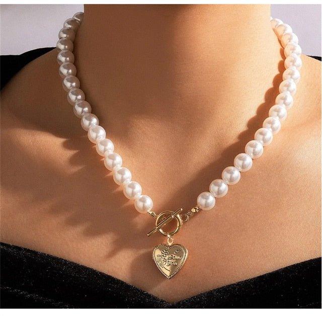 Graceful Flutter Pearl Necklace - Radiant Jewels Factory