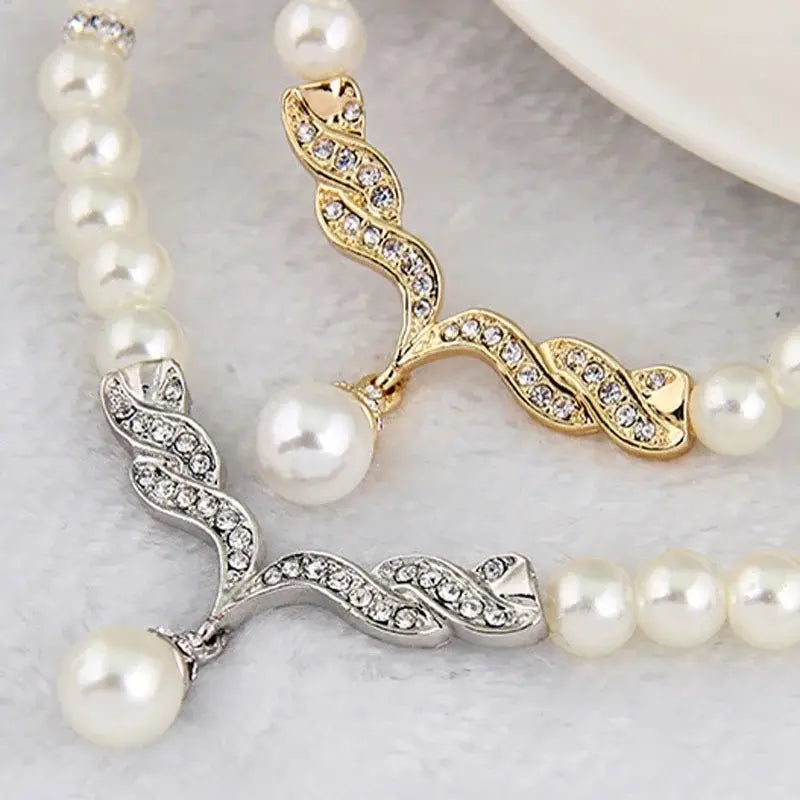 Radiant Pearl Jewelry Set