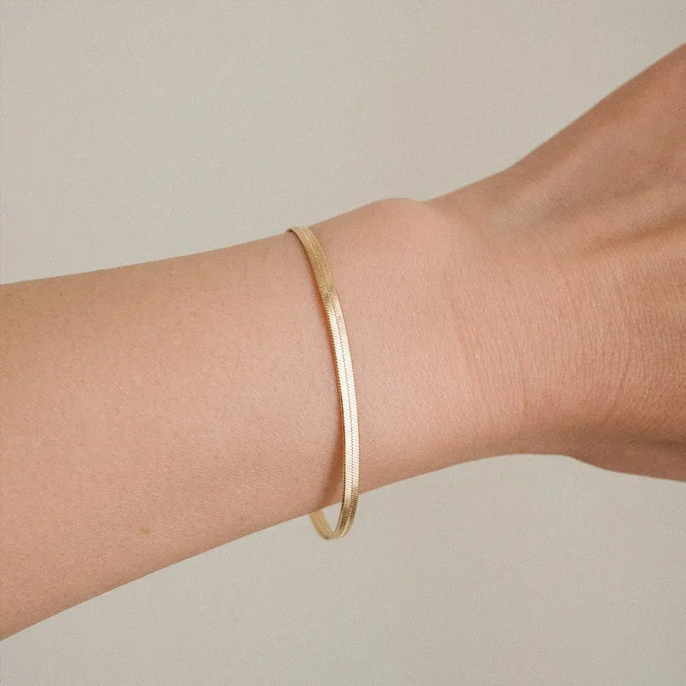 Radiant Silken Gold Bracelet