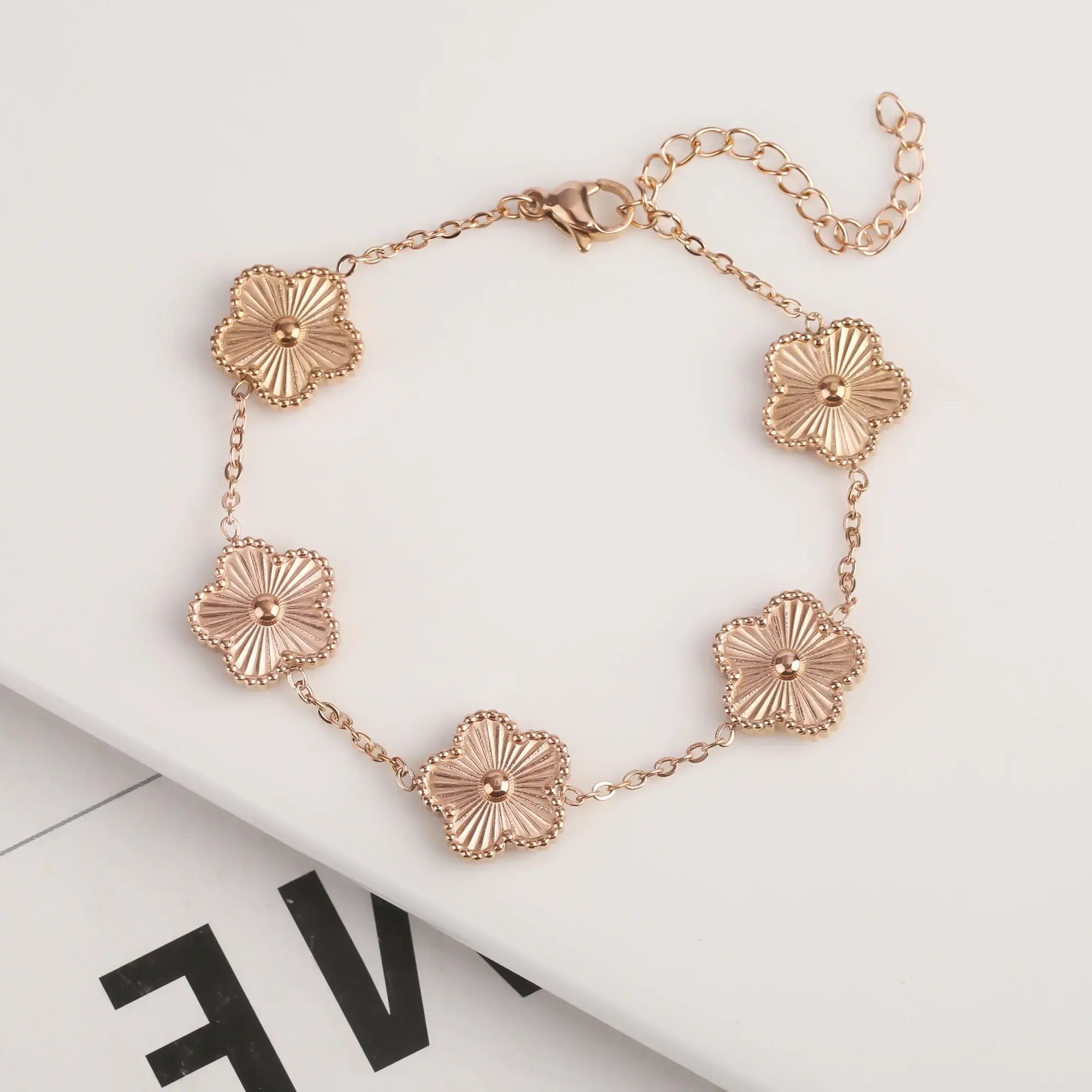 Fleur de Lumière Bracelet and Earrings