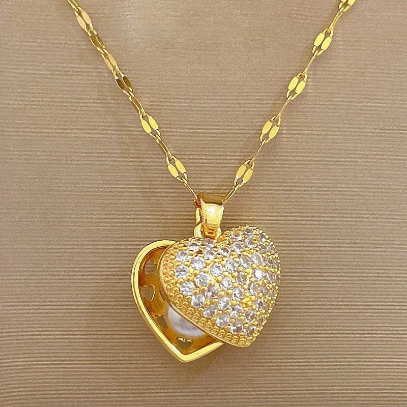 Opulence Heart Pearl Necklace