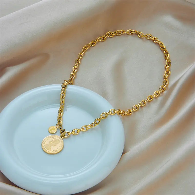 Radiant Coin Splendor Necklace