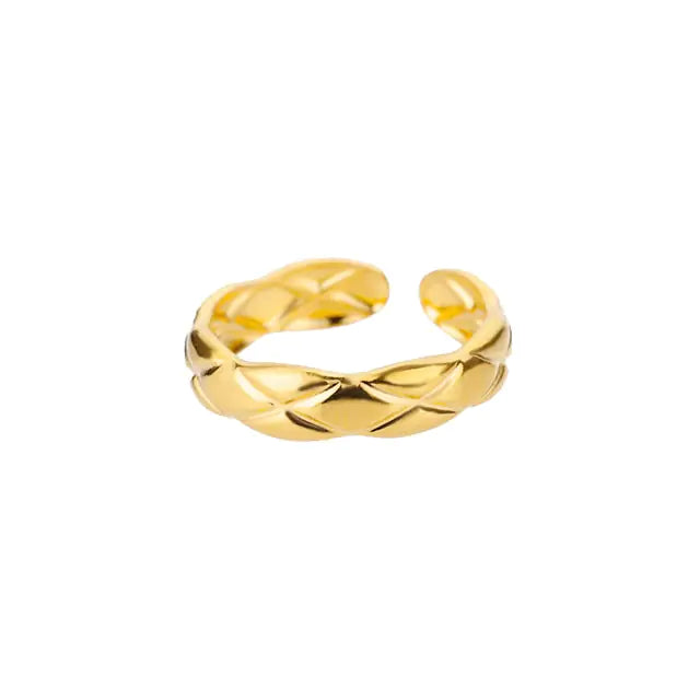 Iconic Entwined Elegance Rings